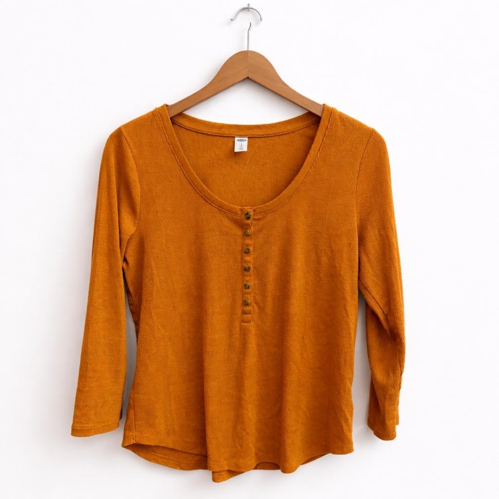 Old Navy Women's Rust Button-Up Blouse